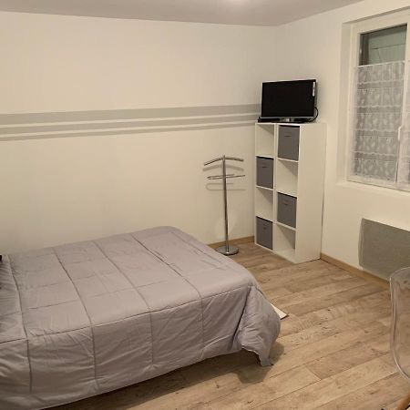 Ferienwohnung Studio Ideal Travail, Famille, Tout Y Est … Dompierre-sur-Besbre Exterior foto