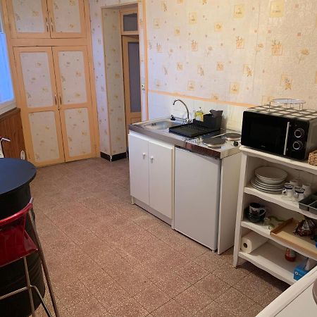 Ferienwohnung Studio Ideal Travail, Famille, Tout Y Est … Dompierre-sur-Besbre Exterior foto